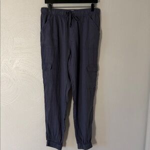 Nicole Miller 100% Linen Slate Blue Cargo Jogger Pants.  Size Large.